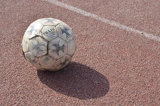 AYX体育-竞技与娱乐：多元化发展推动足球持续火热，竞技体育 足球